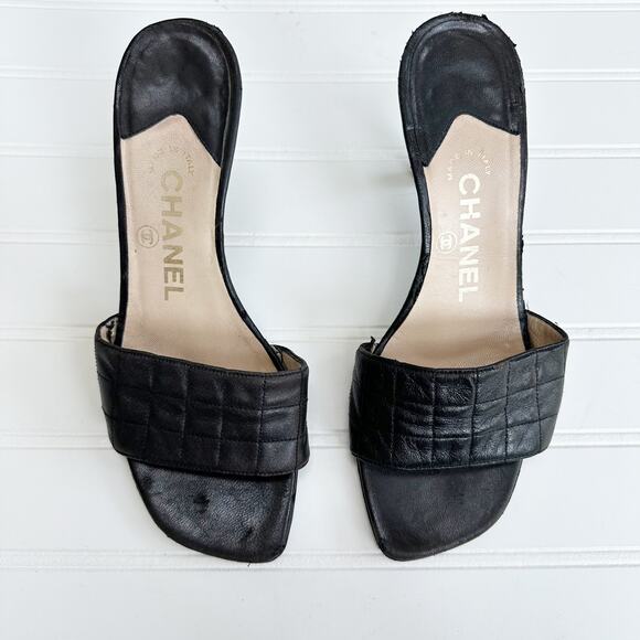Chanel Vintage Quilted Black Leather Slide Sandals Stiletto Heel Size 36 (US 6) - Picture 1 of 8
